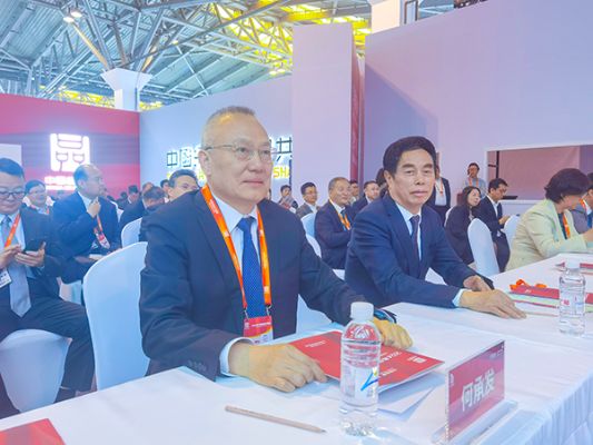 海螺集團(tuán)受邀參加2024中國品牌日活動(dòng) (2).jpg 海螺集團(tuán)受邀參加2024中國品牌日活動(dòng) (2).jpg