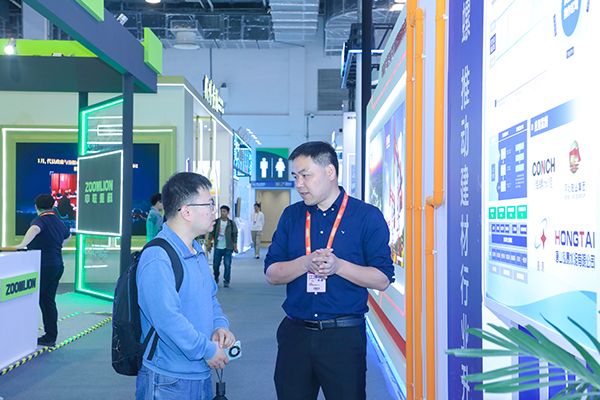 海螺集團(tuán)受邀參加2024中國品牌日活動(dòng) (4).jpg 海螺集團(tuán)受邀參加2024中國品牌日活動(dòng) (4).jpg